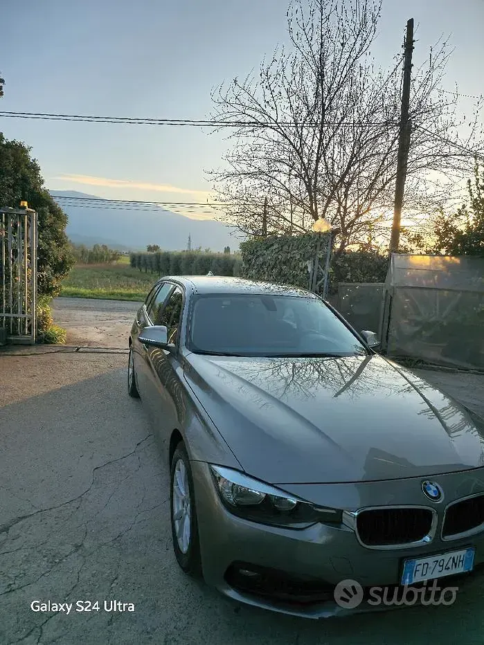 Usata BMW 318 150 CV (110 kW) 2016 Grigio Station wagon