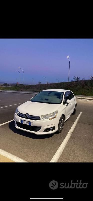 Bianco Usata 2013 Citroën C4 Tre volumi | 4500 € (Ottimo prezzo) - Immagine 1/4