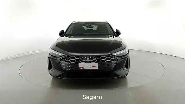 Usata Audi A5 Advanced 204 CV (150 kW) 2025 Nero mythos metallizzato Station wagon