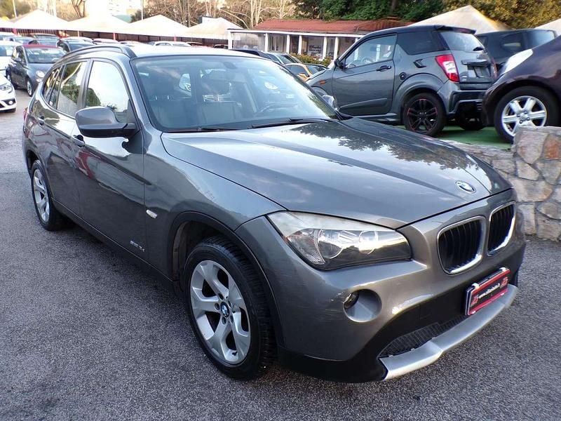 Usata BMW X1 143 CV (105 kW) 2011 Grigio SUV
