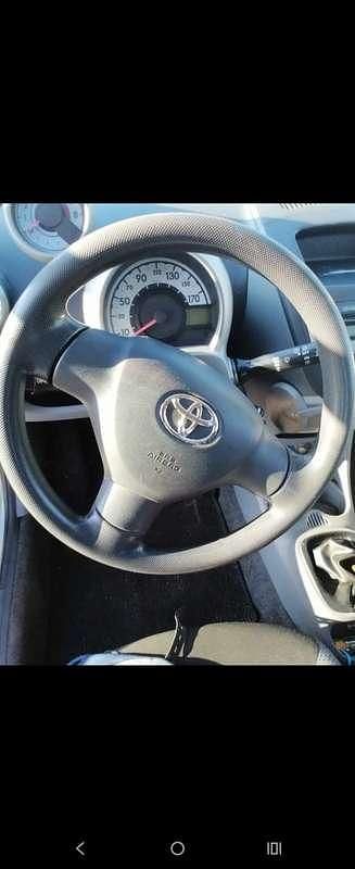 Usata Toyota Aygo 68 CV (50 kW) 2006 Utilitaria