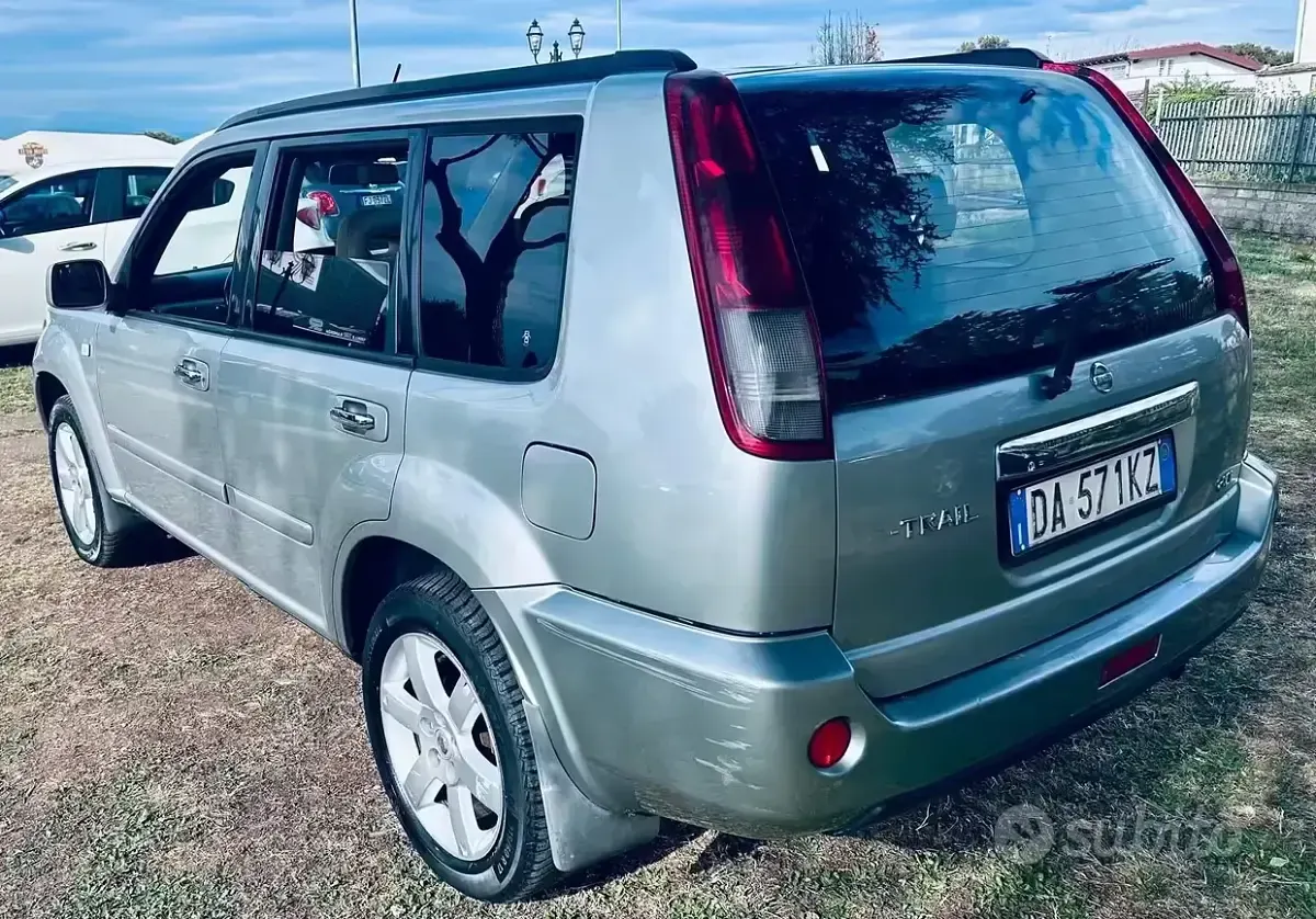 Gebraucht Nissan X-Trail 136 PS (100 kW) 2006 Grau SUV