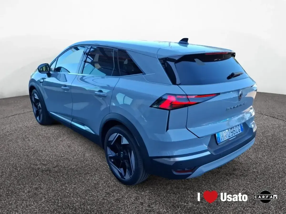 Nuova Renault Clio Iconic 143 CV (105 kW) 2025 Grigio Utilitaria