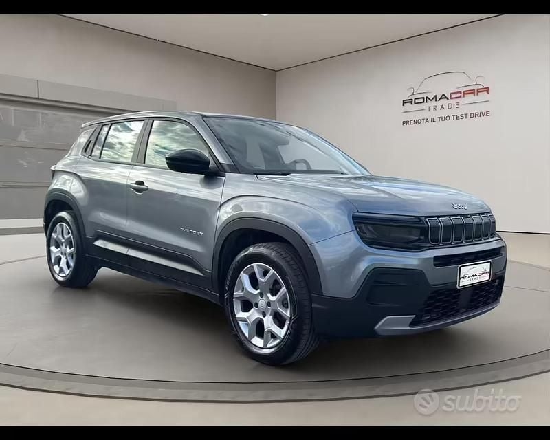 Occasion Jeep Avenger Altitude 101 ch (74 kW) 2024 Gris SUV
