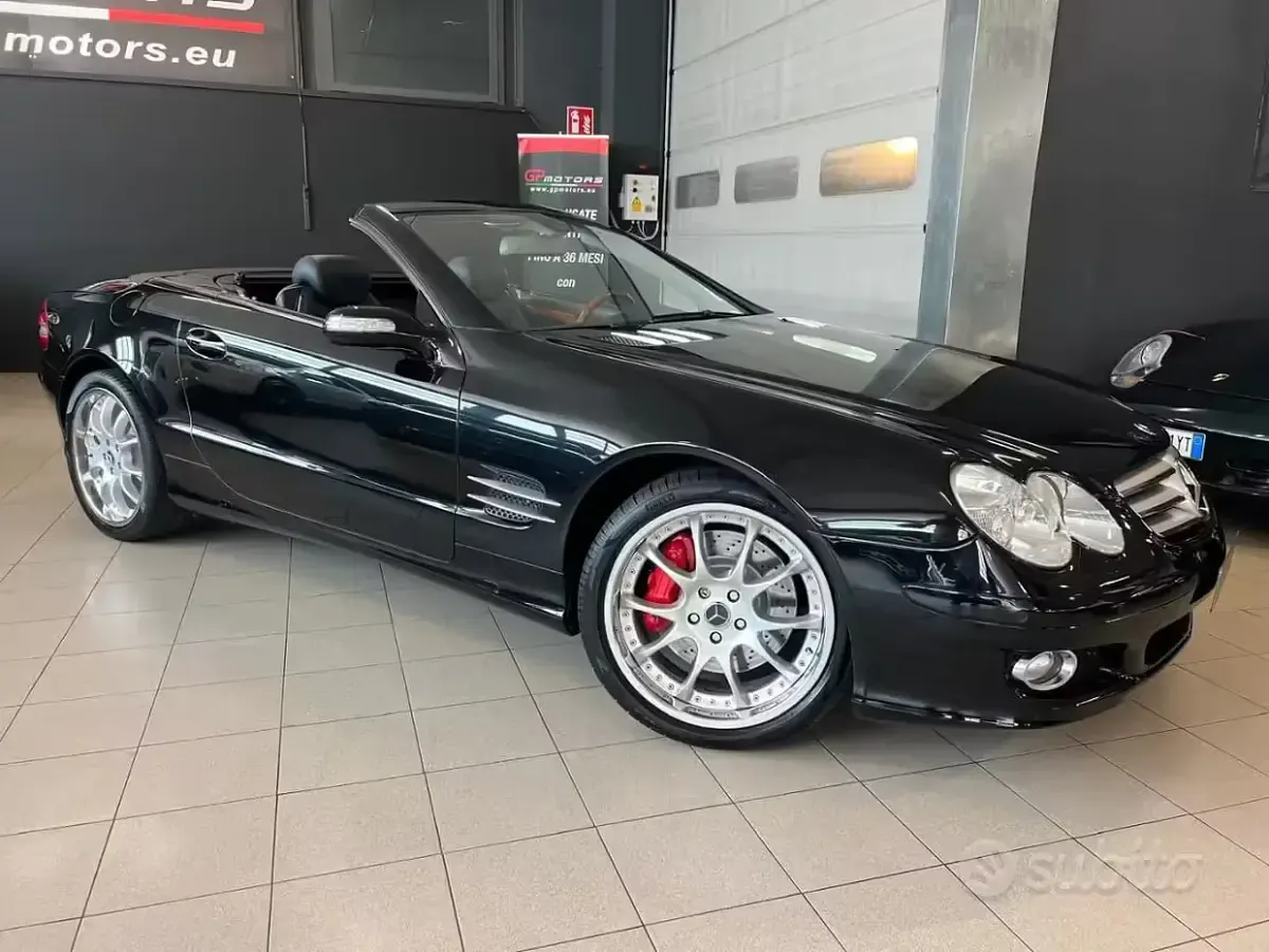 Usata Mercedes SL500 386 CV (283 kW) 2007 Nero Cabrio