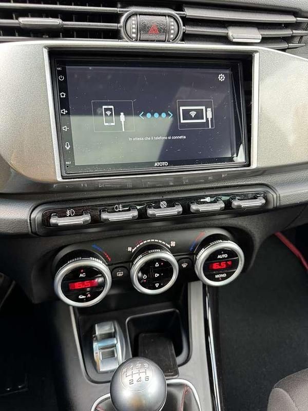 Usata Alfa Romeo Giulietta 170 CV (125 kW) 2011 Other Utilitaria