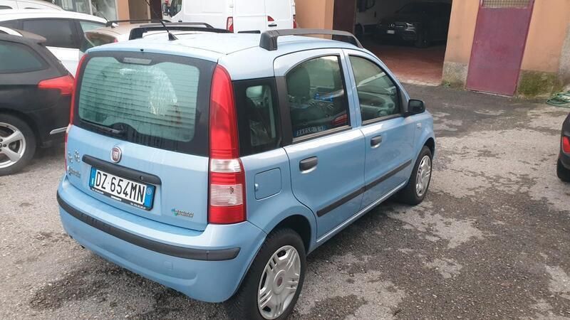 Usata Fiat Panda Dynamic 60 CV (44 kW) 2010 Blu Utilitaria