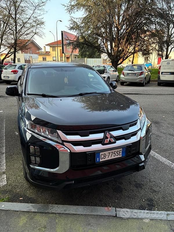 Usata Mitsubishi ASX 150 CV (110 kW) 2020 Nero SUV
