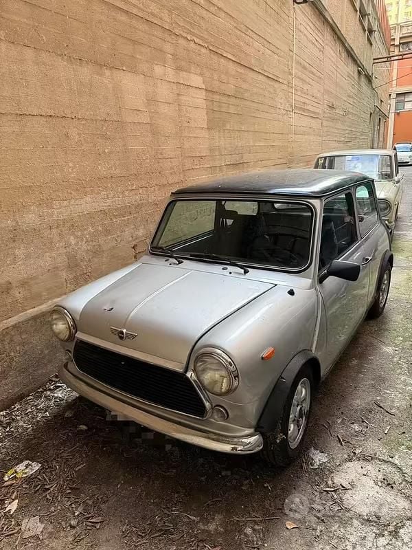 Usata Austin Mini 44 CV (32 kW) 1985 Grigio Berlina