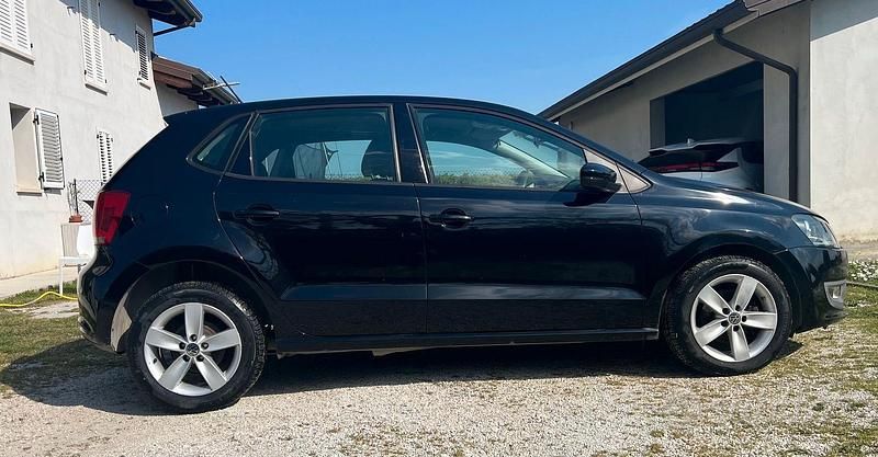 Usata VW Polo Comfortline 75 CV (55 kW) 2011 Nero Utilitaria