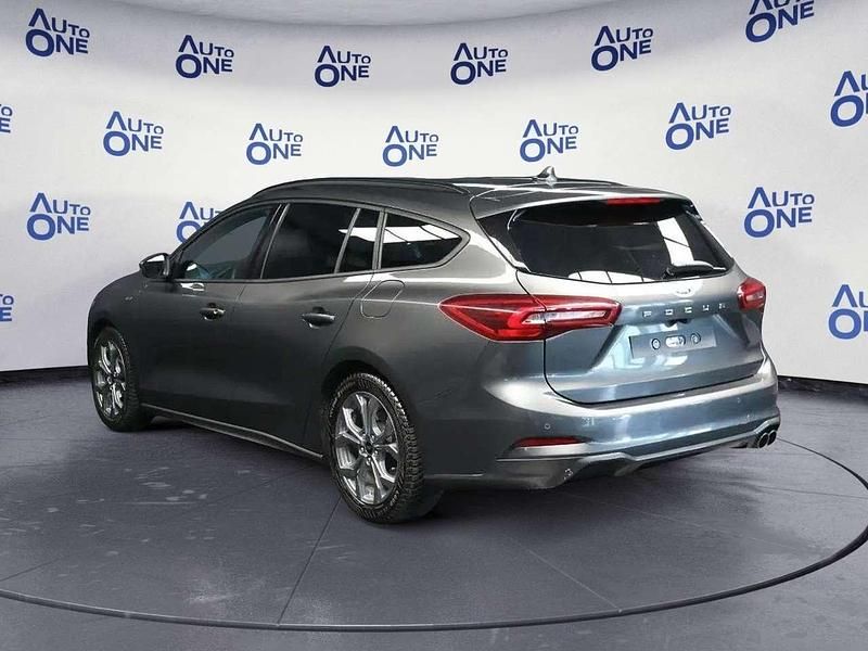 Usata Ford Focus ST-Line 125 CV (91 kW) 2023 Grigio Station wagon