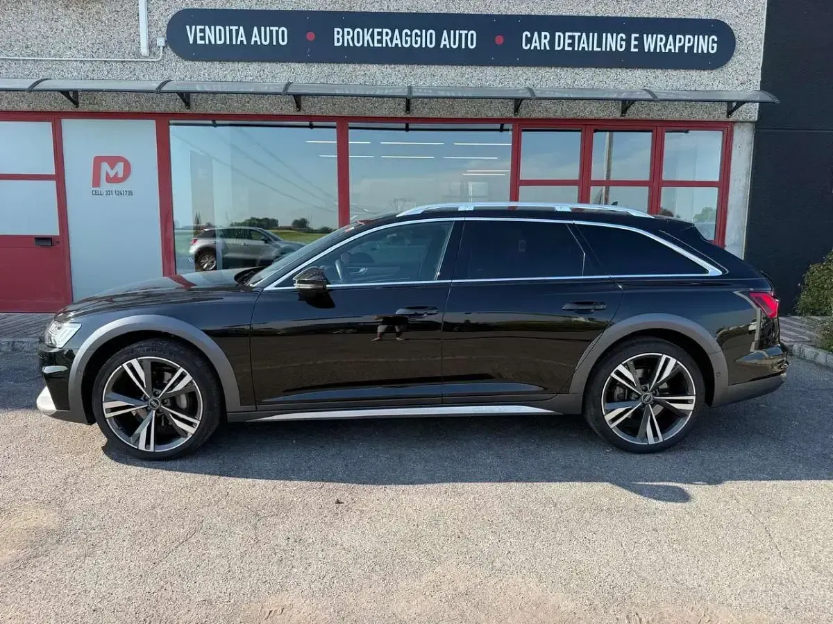 Usata Audi A6 Allroad Ambiente 245 CV (180 kW) 2023 Nero Station wagon