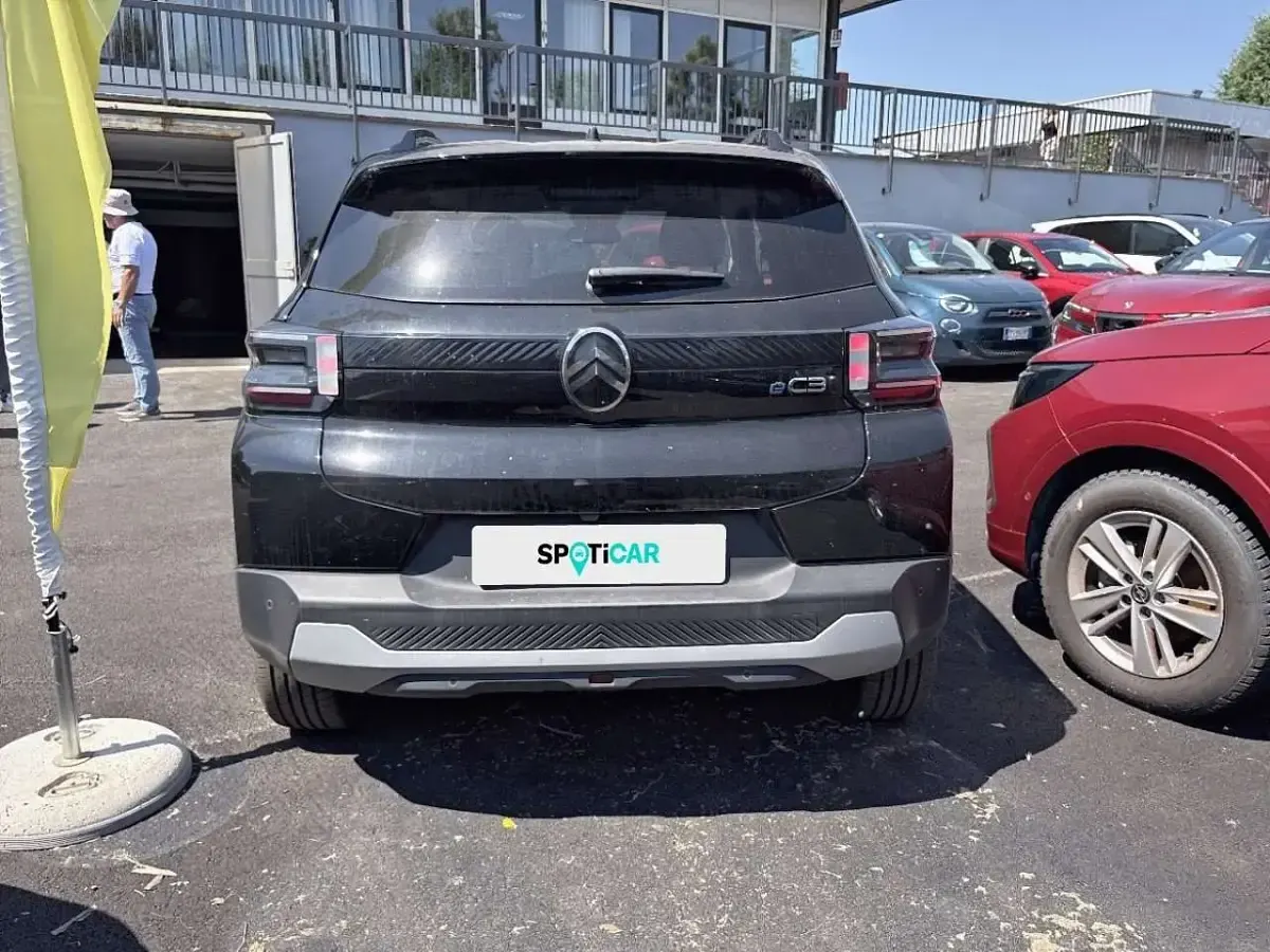 Usata Citroën e-C3 83 kW (113 CV) 2025 Nero Berlina