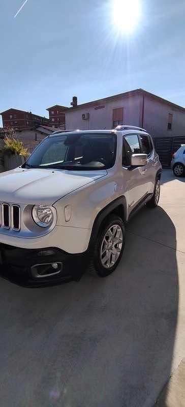 Usata Jeep Renegade Limited 120 CV (88 kW) 2016 Bianco SUV