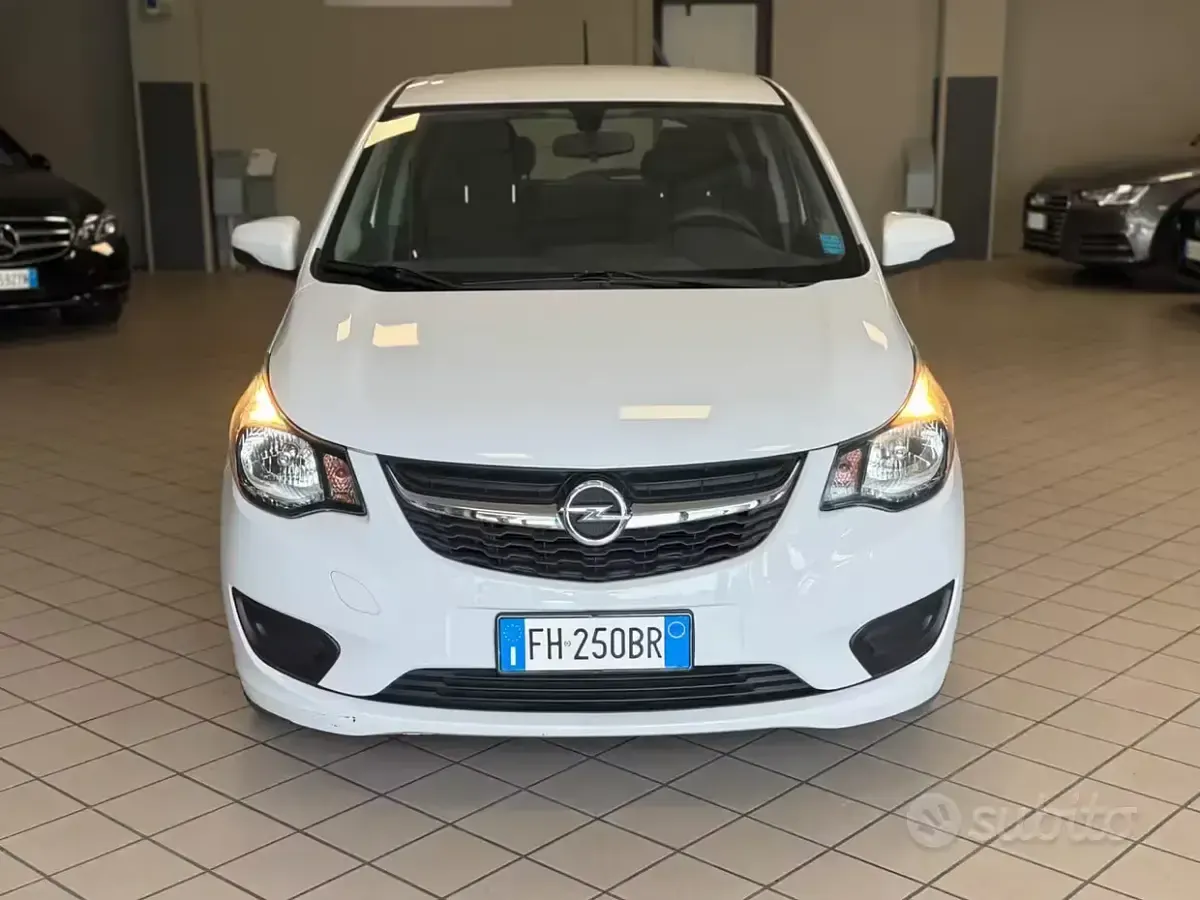 Usata Opel Karl Innovation 75 CV (55 kW) 2017 Bianco Utilitaria