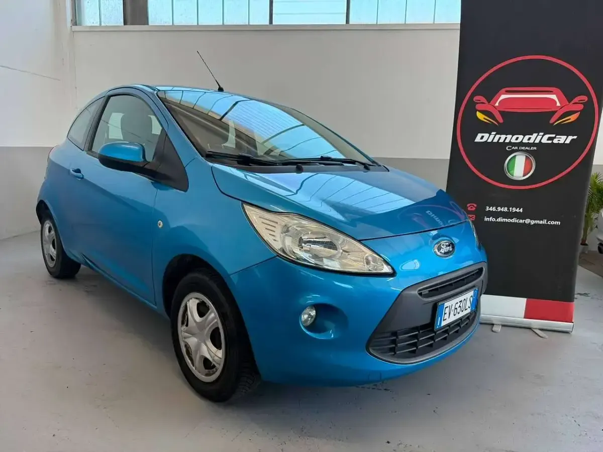 Usata Ford Ka 69 CV (50 kW) 2014 Blu/azzurro Berlina