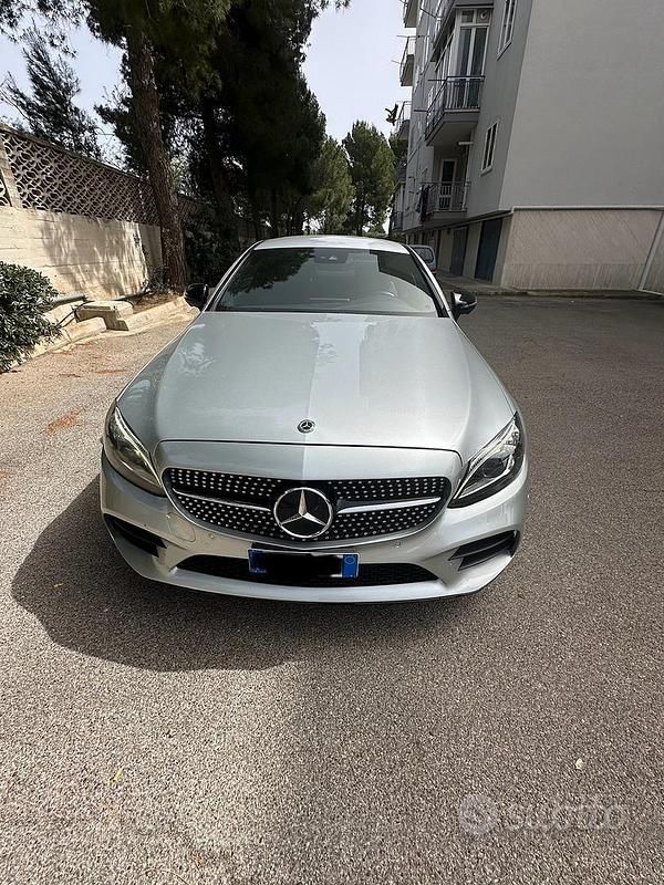 Usata Mercedes C220 194 CV (142 kW) 2019 Grigio Coupé
