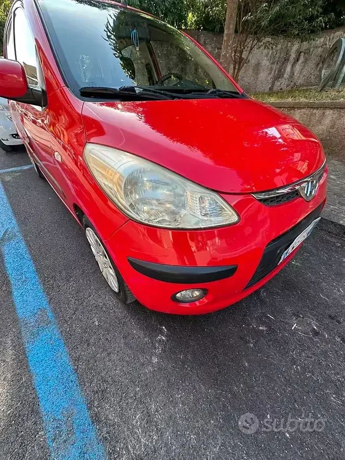 Usata Hyundai i10 78 CV (57 kW) 2009 Rosso Utilitaria