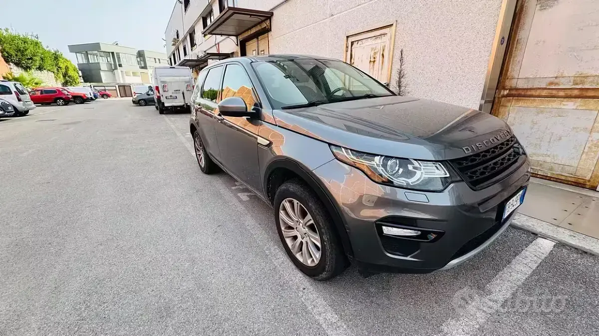 Usata Land Rover Discovery Sport 2015 Grigio SUV