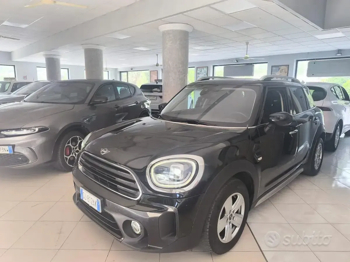 Usata Mini One D Countryman Business 116 CV (85 kW) 2022 Nero SUV