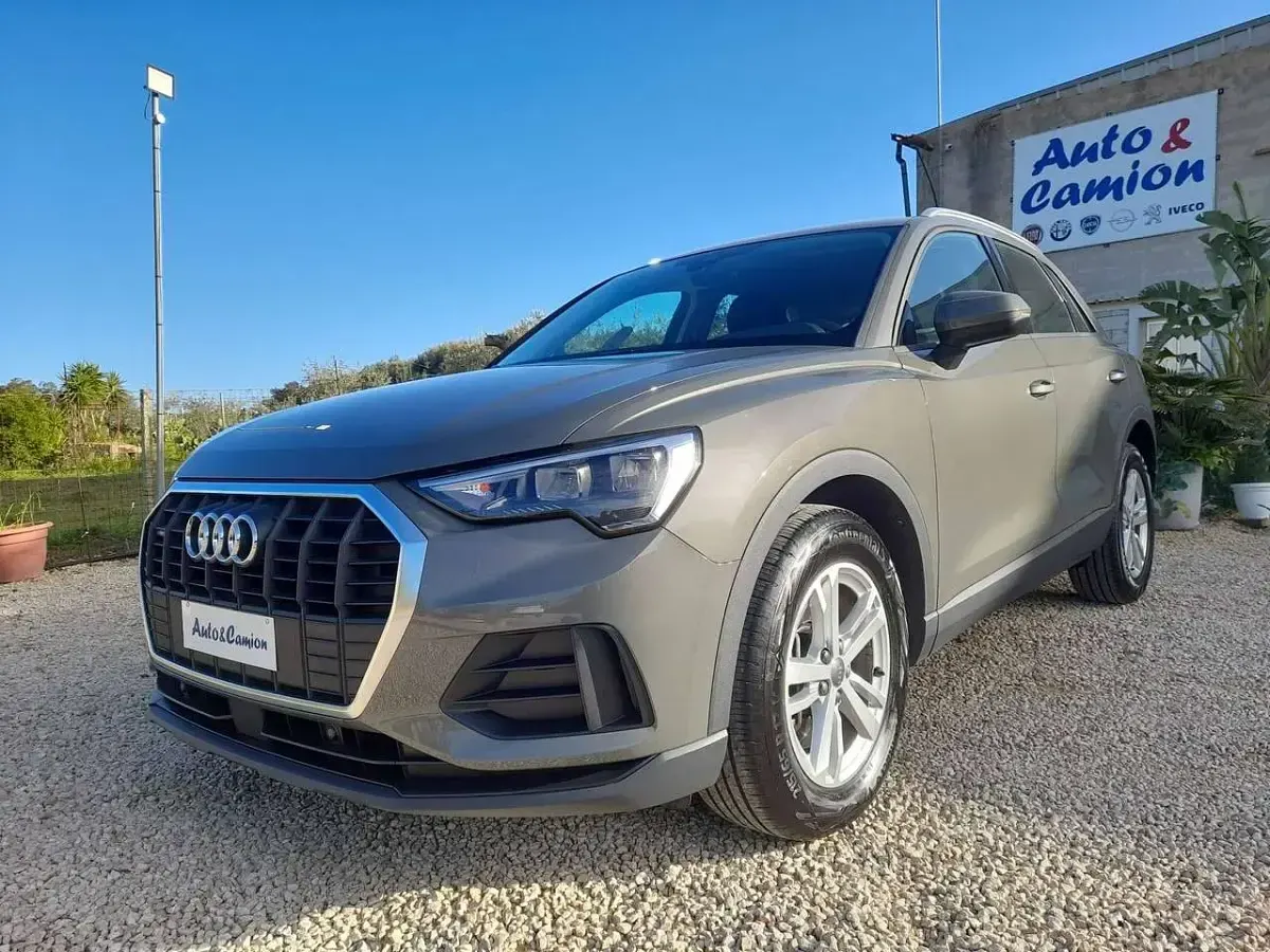 Usata Audi Q3 Advanced 190 CV (139 kW) 2020 Grigio SUV