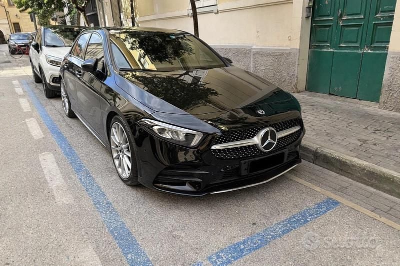 Usata Mercedes A180 Premium 116 CV (85 kW) 2020 Nero Berlina