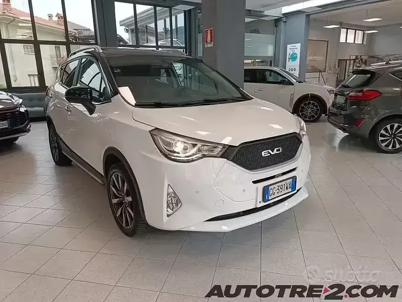 Usata EVO Evo 4 114 CV (83 kW) 2021 Bianco SUV