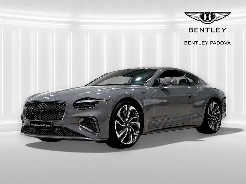 Nuova Bentley Continental 782 CV (575 kW) 2026 Gravity grey Coupé