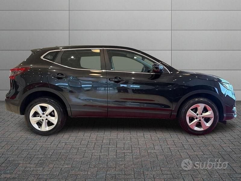 Usata Nissan Qashqai Acenta 116 CV (85 kW) 2020 Nero SUV