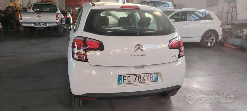 Usata Citroën C3 110 CV (80 kW) 2016 Bianco Utilitaria