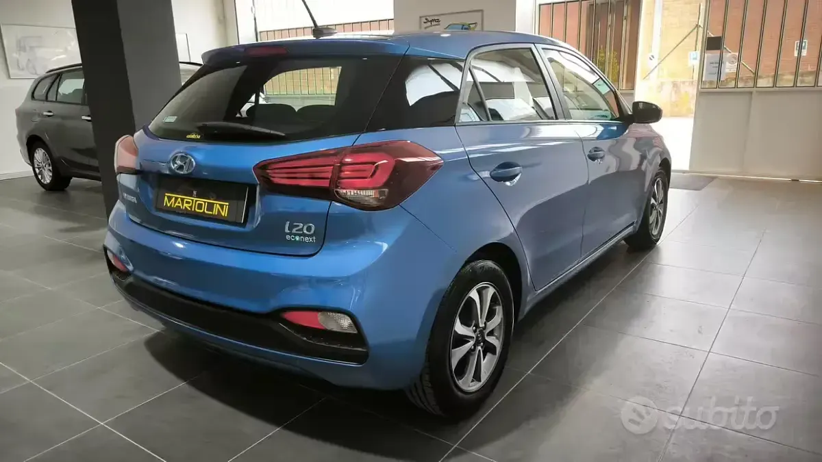 Usata Hyundai i20 73 CV (53 kW) 2019 Blu Utilitaria