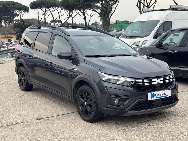 Usata Dacia Jogger Extreme 101 CV (74 kW) 2023 Blu Monovolume