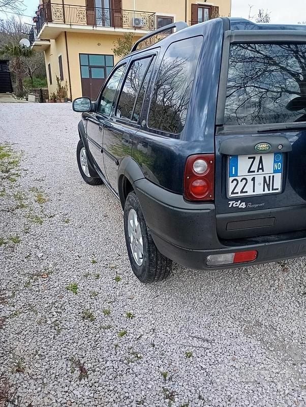 Usata Land Rover Freelander 110 CV (80 kW) 2003 SUV