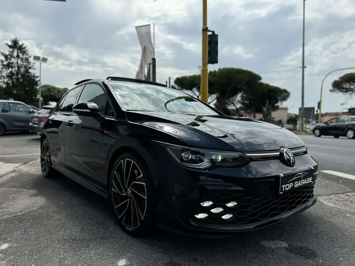 Usata VW Golf VIII GTI 245 CV (180 kW) 2023 Nero Berlina