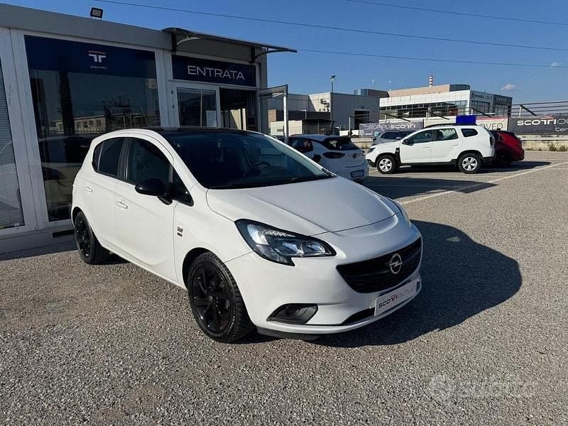 Usata Opel Corsa Edition 71 CV (52 kW) 2019 Bianco Utilitaria