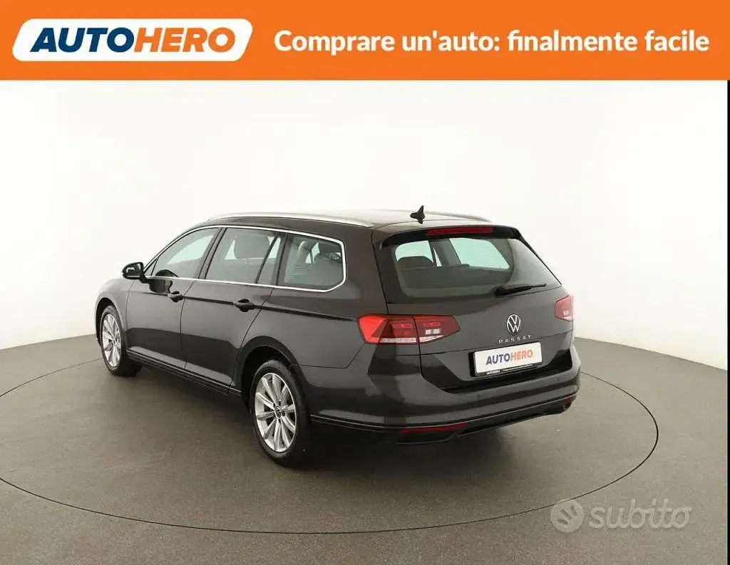 Usata VW Passat Business 150 CV (110 kW) 2023 Grigio Station wagon