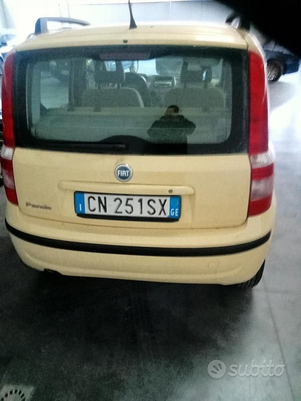 Usata Fiat Panda 2005 Giallo Utilitaria