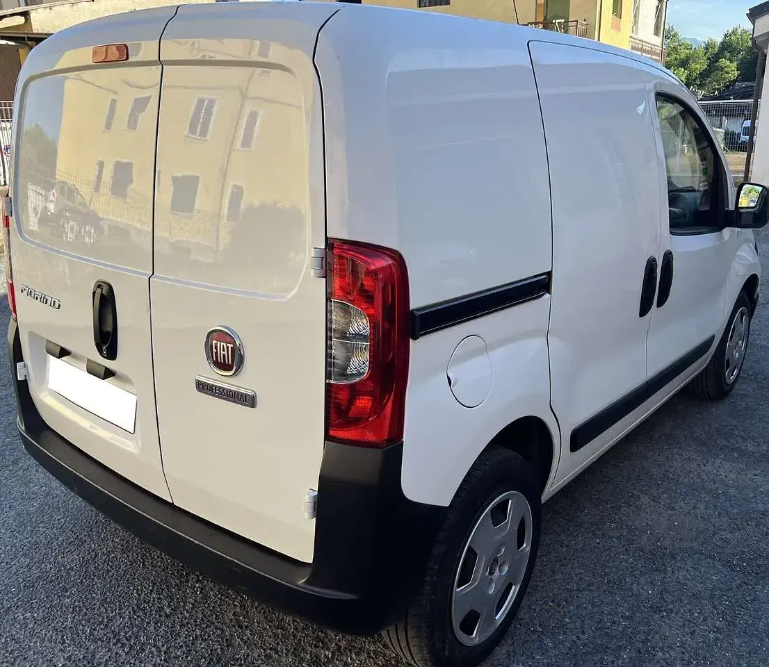 Usata Fiat Fiorino 95 CV (69 kW) 2022 Bianco Monovolume