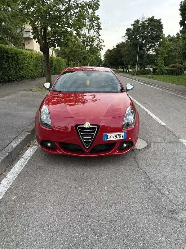 Usata Alfa Romeo Giulietta Exclusive 105 CV (77 kW) 2013 Utilitaria