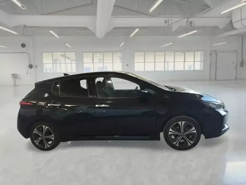 Usata Nissan Leaf 89 kW (122 CV) 2021 Nero Utilitaria