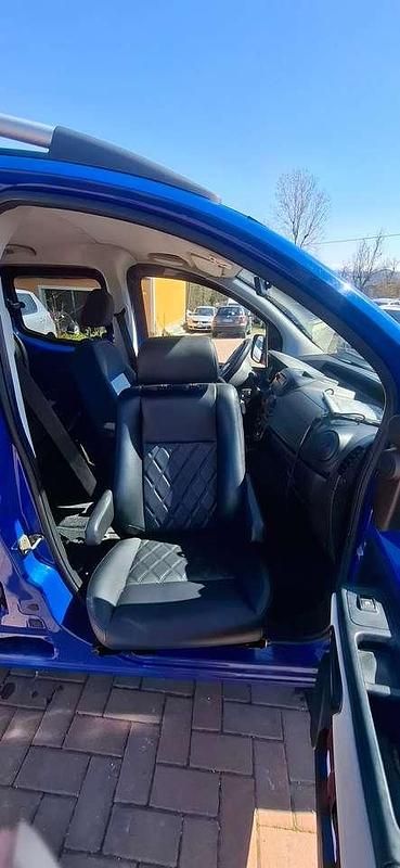 Usata Fiat Qubo Trekking 95 CV (69 kW) 2015 Blu/azzurro Monovolume