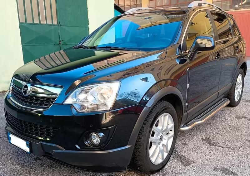 Usata Opel Antara Cosmo 163 CV (119 kW) 2012 Nero SUV