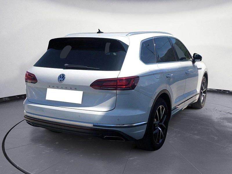 Begagnad VW Touareg Advance 231 HK (169 kW) 2020 Vit SUV