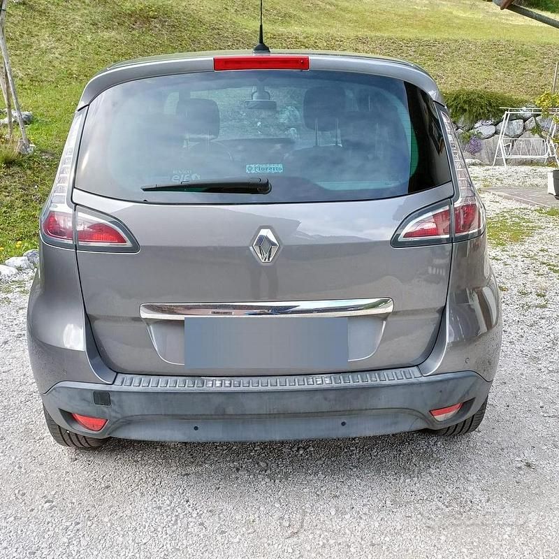Usata Renault Scénic III 110 CV (80 kW) 2014 Monovolume
