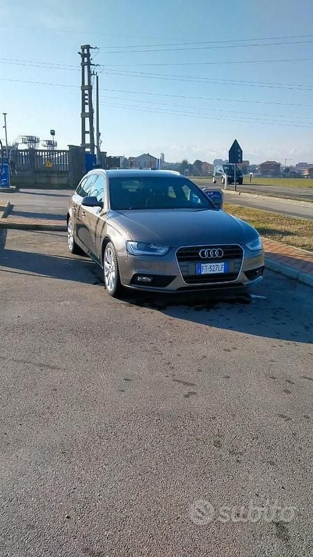 Begagnad Audi A4 150 HK (110 kW) 2015 Brun Kombi
