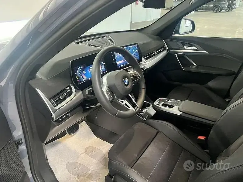 Ny BMW X1 Efficient Dynamics 150 HK (110 kW) 2026 Blå SUV