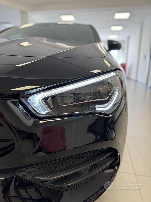 Usata Mercedes CLA200 AMG line 150 CV (110 kW) 2025 Nero Berlina