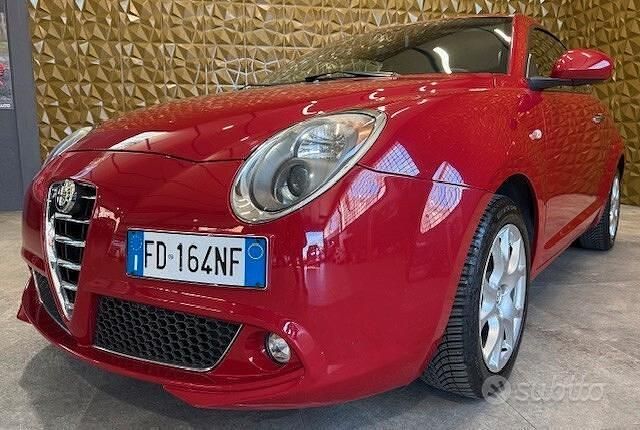 Usata Alfa Romeo MiTo Distinctive 79 CV (58 kW) 2016 Rosso Utilitaria