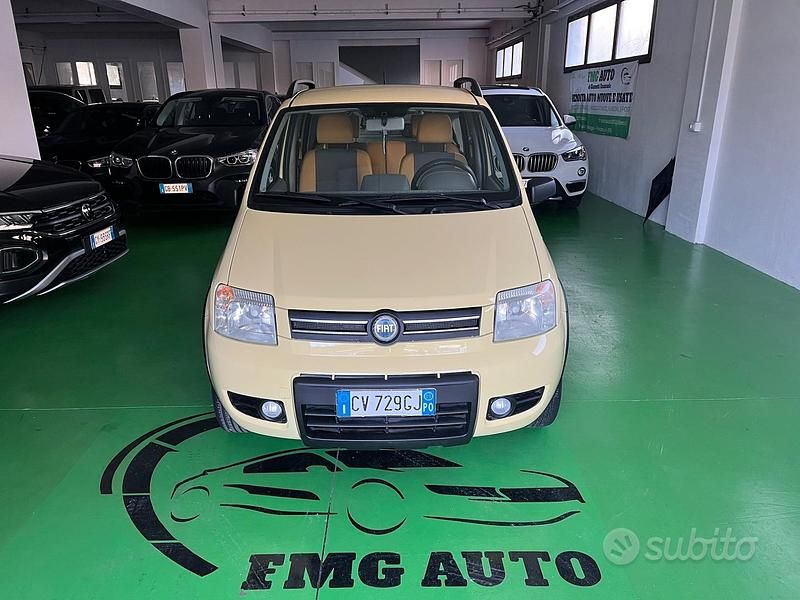 Usata Fiat Panda 4x4 Climbing 60 CV (44 kW) 2005 Giallo Utilitaria