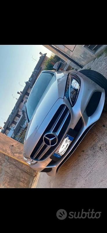 Grigio Usata 2016 Mercedes C200 Tre volumi | 13.000 € (Buon prezzo) - Immagine 1/4